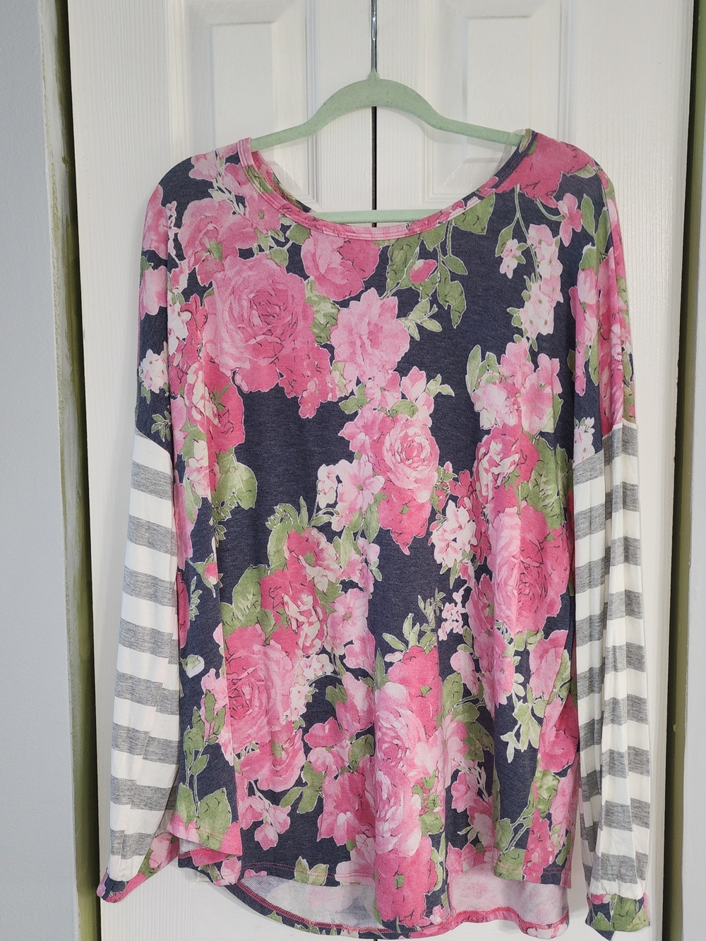 Women's Boho Floral Long-Sleeve Top with Striped Sleeves 3XL Boho Festive